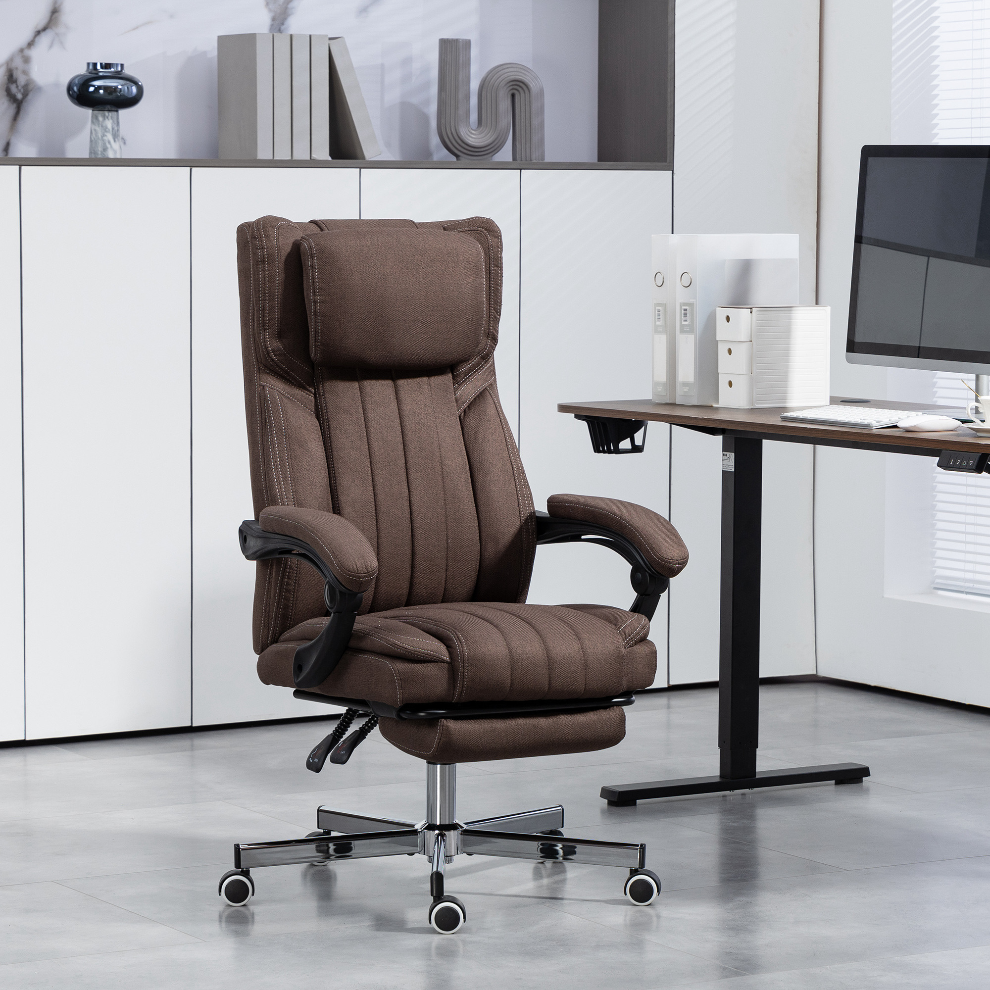 Ergonomic Massage Office Chair With Adjustable Height And Remote_voghion.com