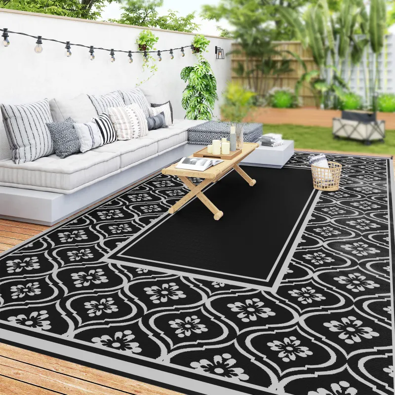 Reversible Outdoor Rug, Waterproof Plastic Straw with Carry Bag, 9' x 18', Black & Gray Gourd Border