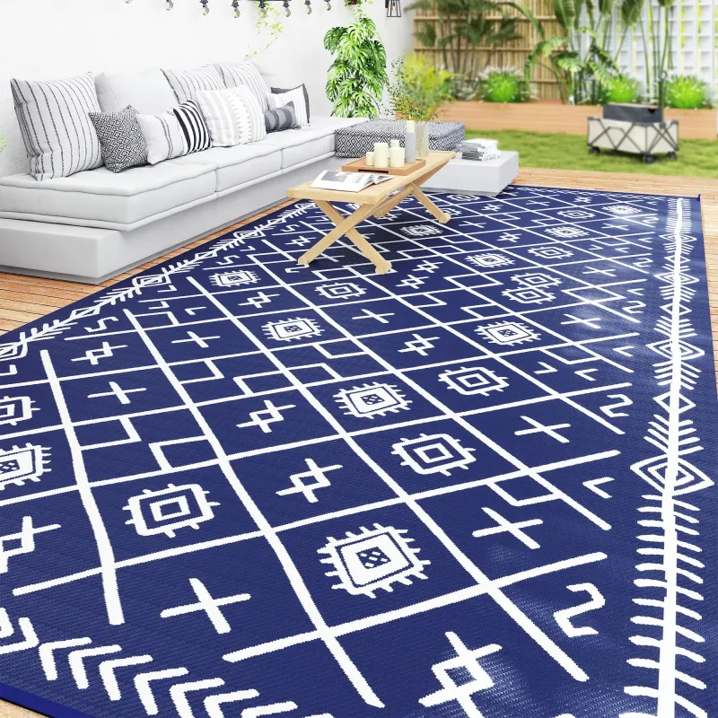Reversible Outdoor Rug, Waterproof Plastic Straw with Carry Bag, 9' x 18', Blue & White Rhombus